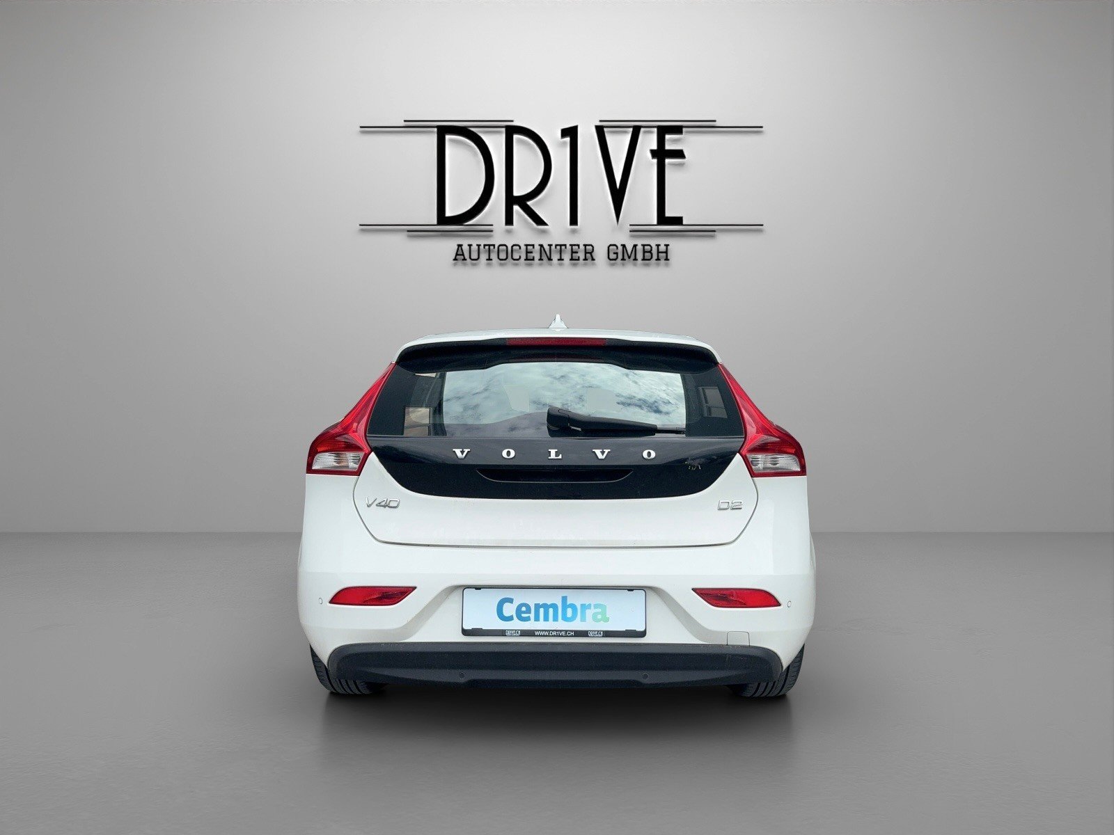 VOLVO V40 D2 Momentum Powershift, Diesel, Occasion / Utilisé, Automatique - 6