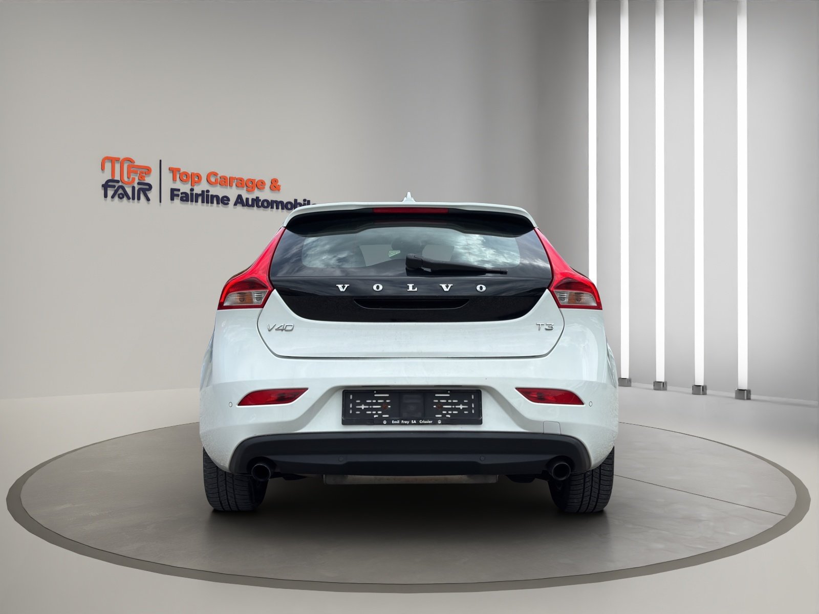 VOLVO V40 T3 Momentum Geartronic, Essence, Occasion / Utilisé, Automatique - 7