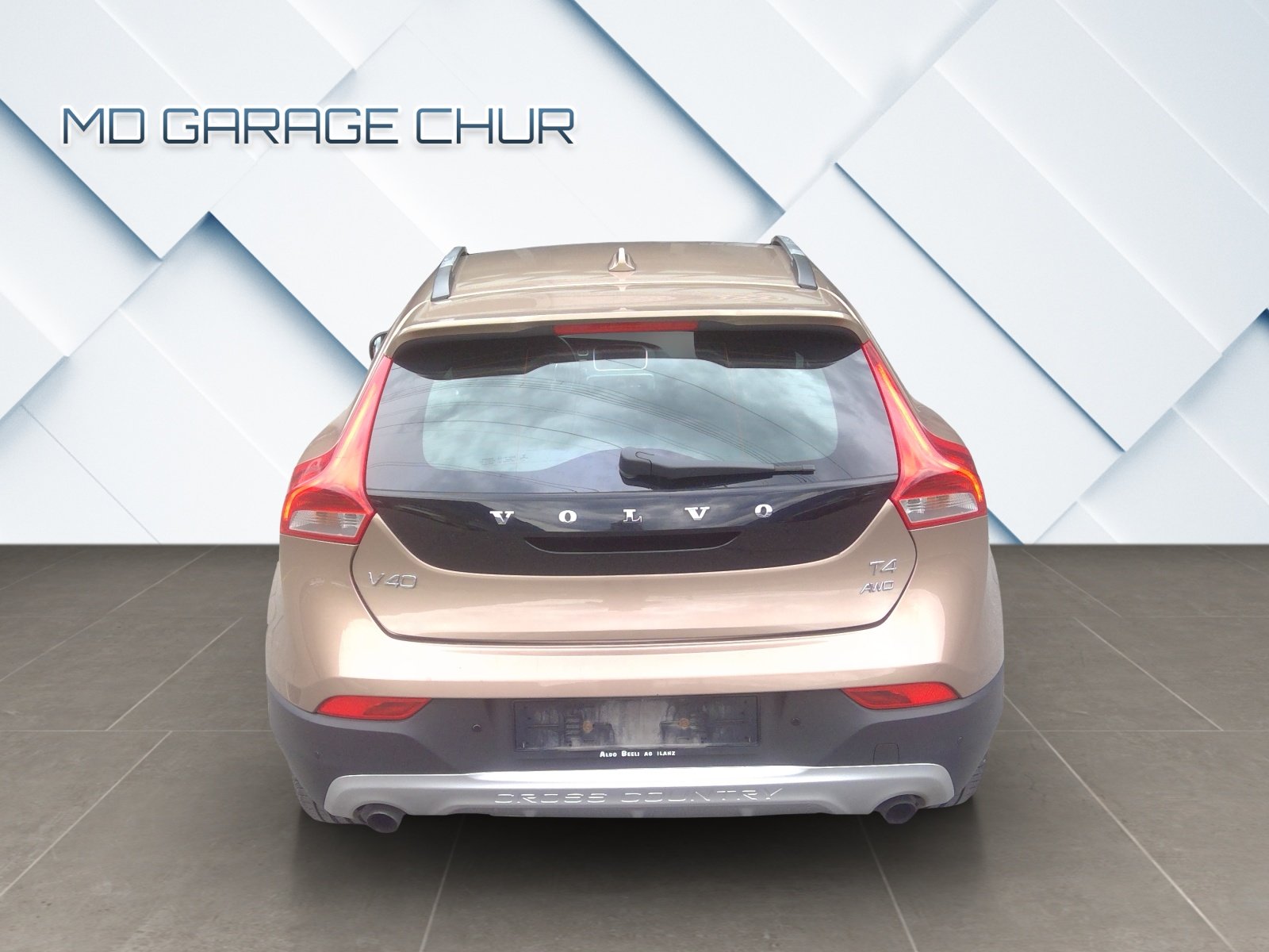 VOLVO V40 Cross Country T4 2.0 AWD Momentum Geartronic, Petrol, Second hand / Used, Automatic - 7