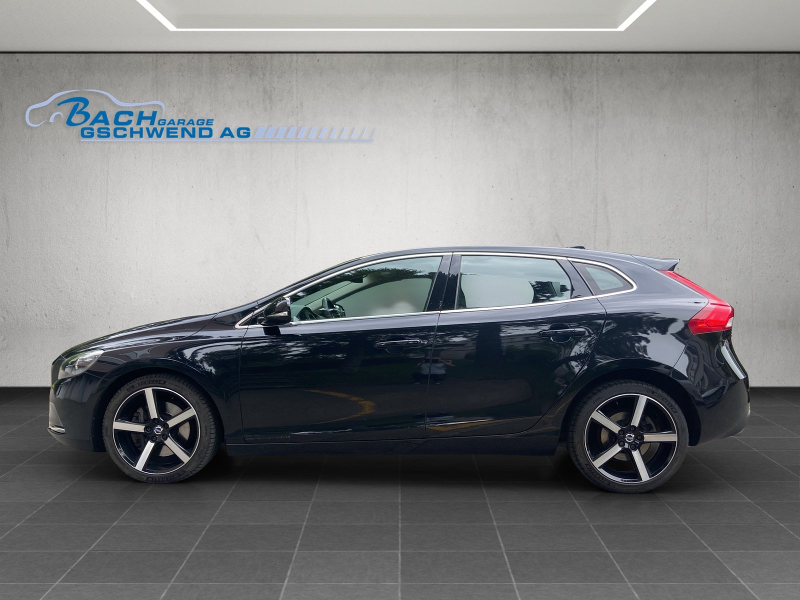 VOLVO V40 D3 Momentum Geartronic, Diesel, Occasion / Gebraucht, Automatik - 6