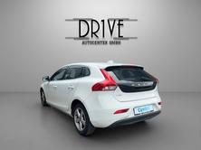 VOLVO V40 D2 Momentum Powershift, Diesel, Occasion / Gebraucht, Automatik - 7