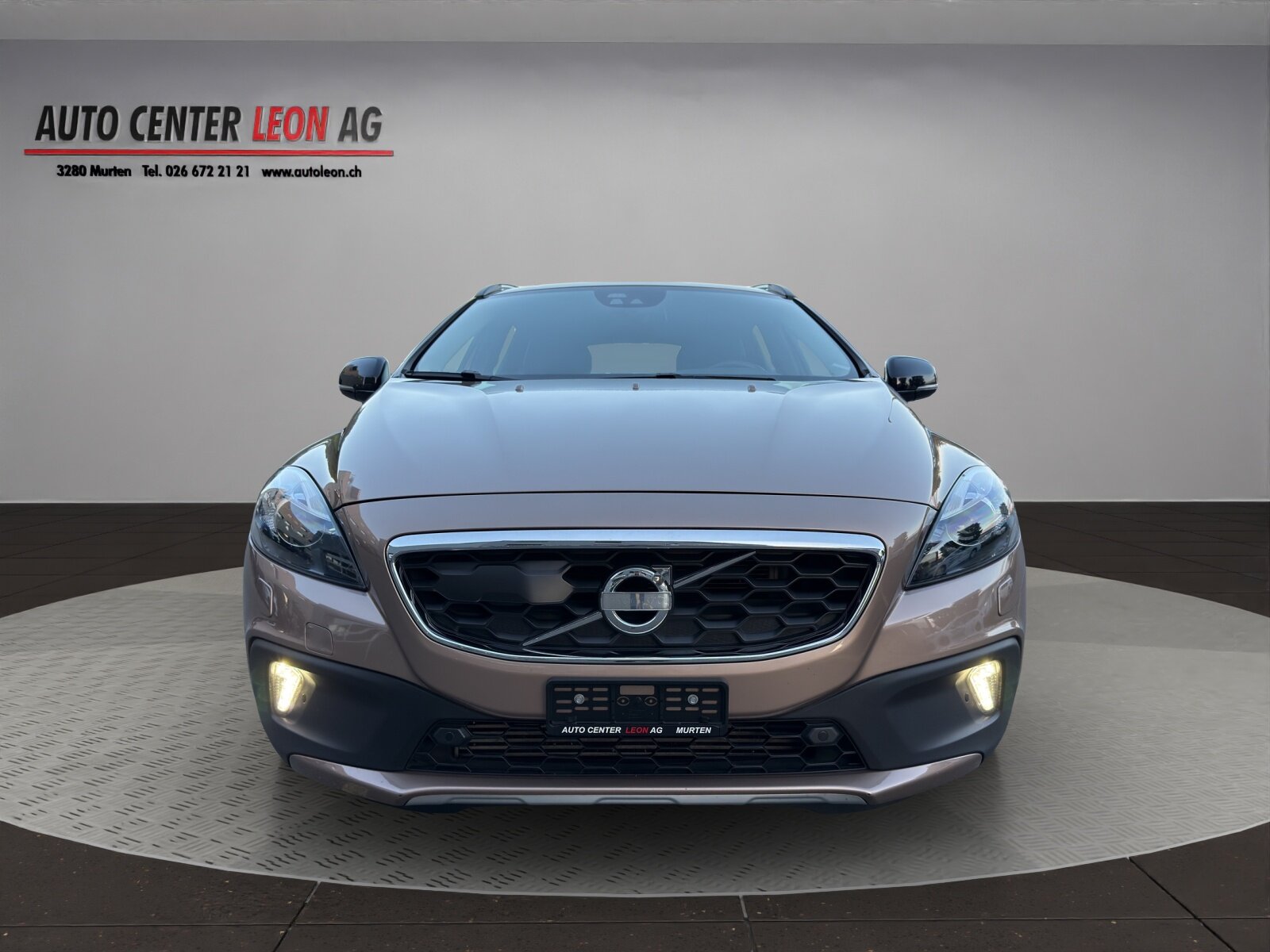 VOLVO V40 Cross Country D3 Momentum Geartronic