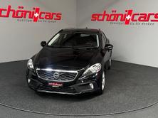 VOLVO V40 Cross Country D3 Momentum Geartronic, Diesel, Second hand / Used, Automatic - 2
