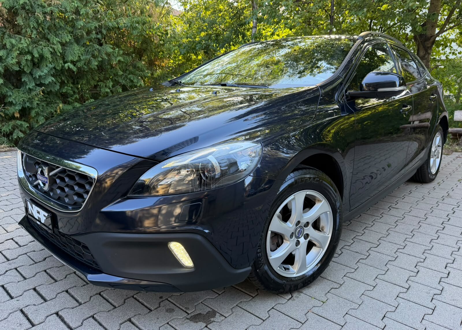 VOLVO V40 Cross Country D3 Summum Geartronic