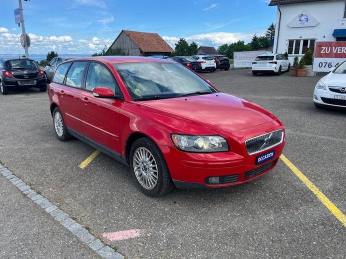 VOLVO V50 2.0 D Momentum, Diesel, Second hand / Used, Manual