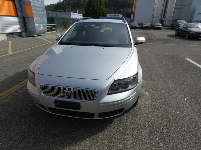 VOLVO V50 2.4I Kinetic Geartronic, Benzin, Occasion / Gebraucht, Automat