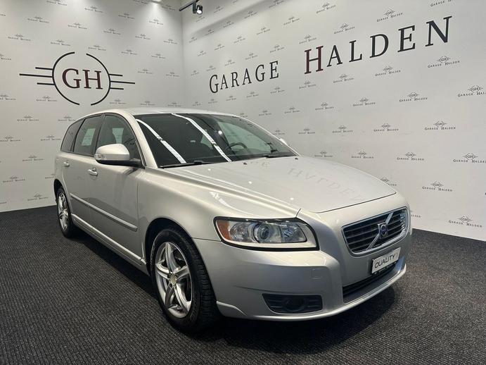 VOLVO V50 2.0D Momentum Powershift, Diesel, Second hand / Used, Automatic
