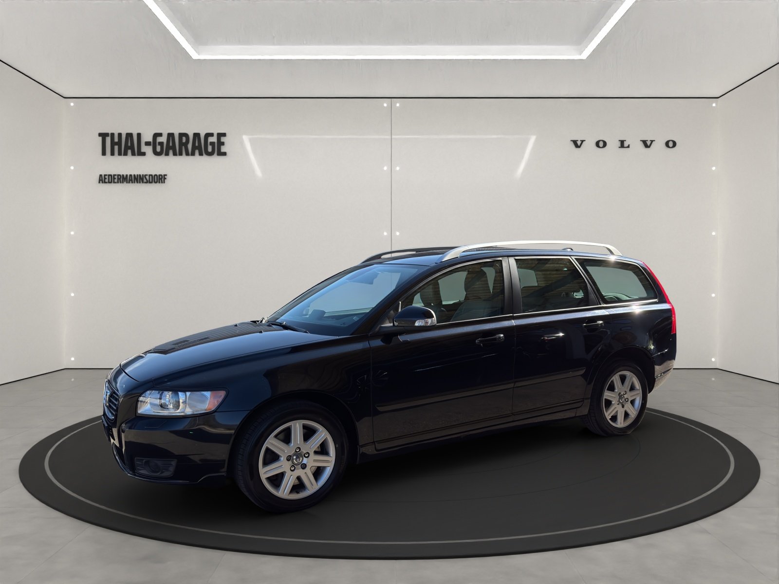 VOLVO V50 2.5 T5 Summum AWD
