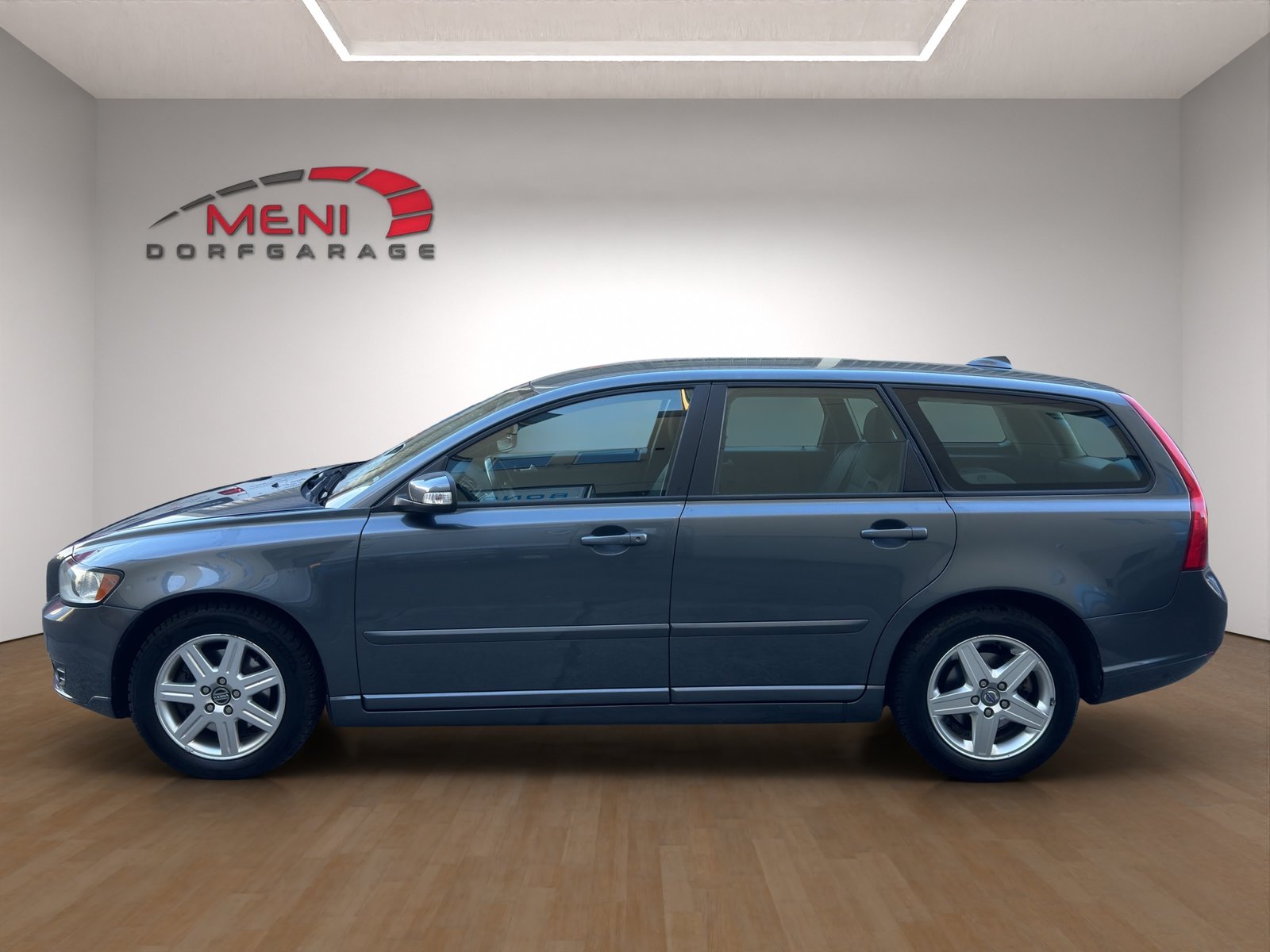 VOLVO V50 2.0D Kinetic, Diesel, Occasion / Gebraucht, Handschaltung - 3