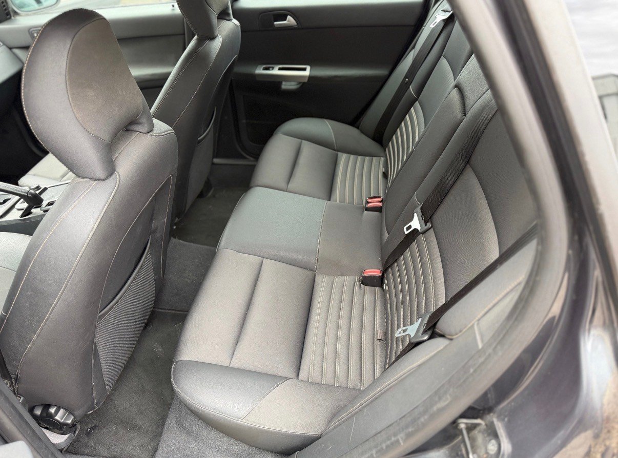 VOLVO V50 2.0D Summum Powershift, Diesel, Occasion / Gebraucht, Automatik - 7