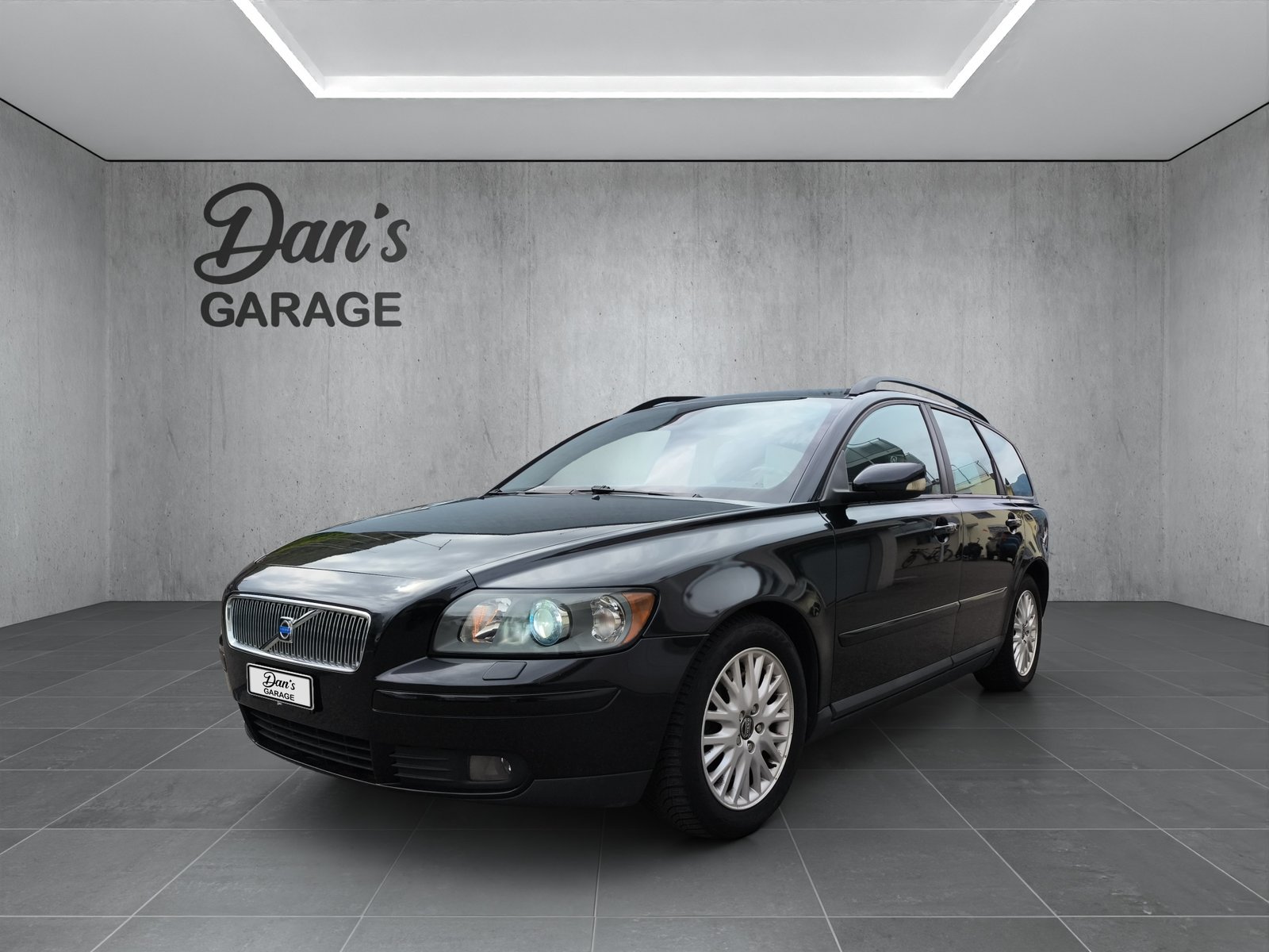 VOLVO V50 Kombi Turbo 2.5 T5 Momentum, Benzina, Occasioni / Usate, Automatico - 3
