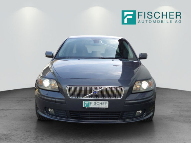 VOLVO V50 T5 AWD Summum, Petrol, Second hand / Used, Manual - 3