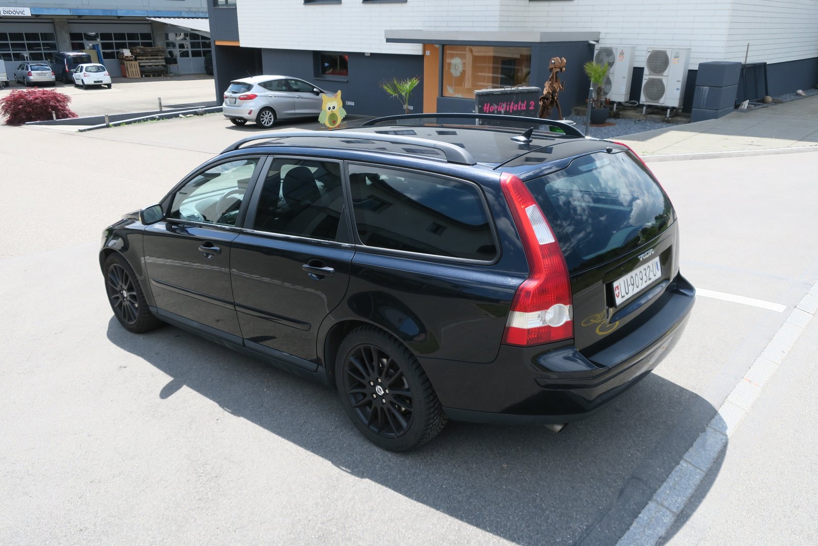 VOLVO V50 T5 Momentum 5-Zylinder Turbo 220PS, Benzina, Occasioni / Usate, Manuale - 2