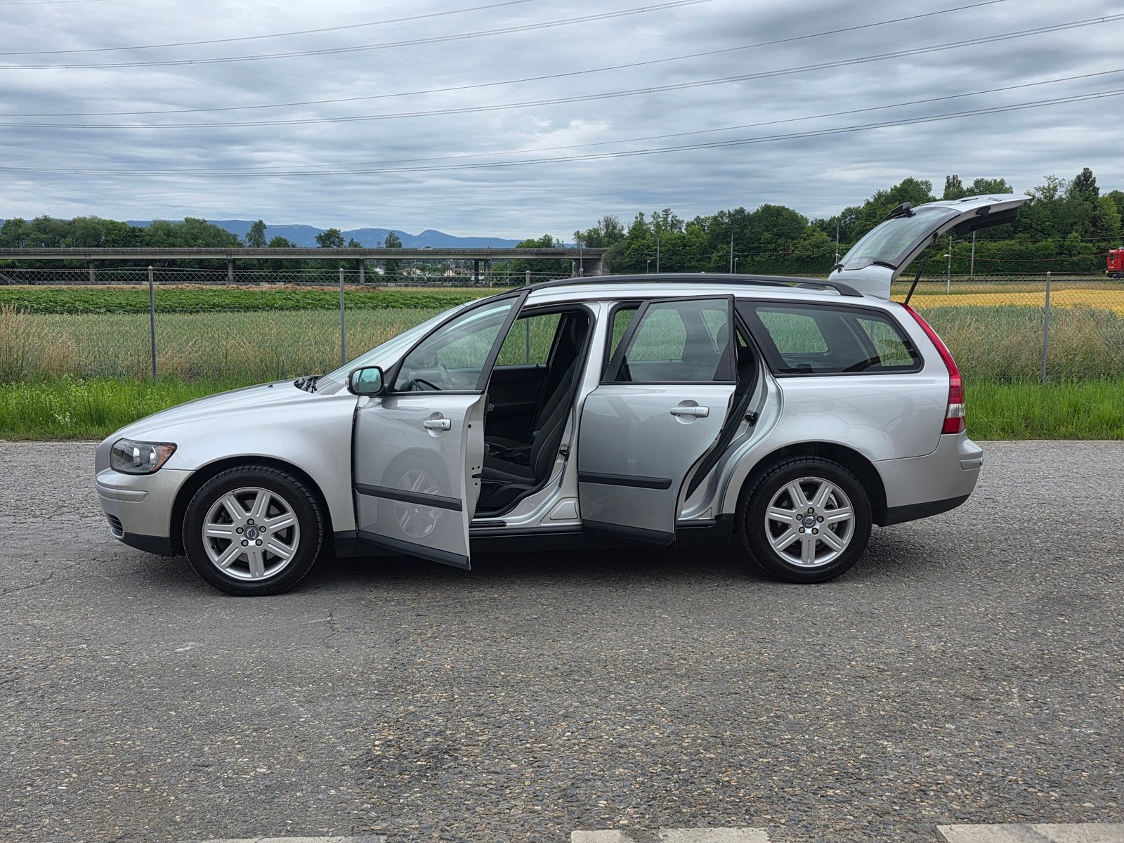 VOLVO V50 2.0D / Neu ab Mfk und Service, Diesel, Occasion / Gebraucht, Handschaltung - 4