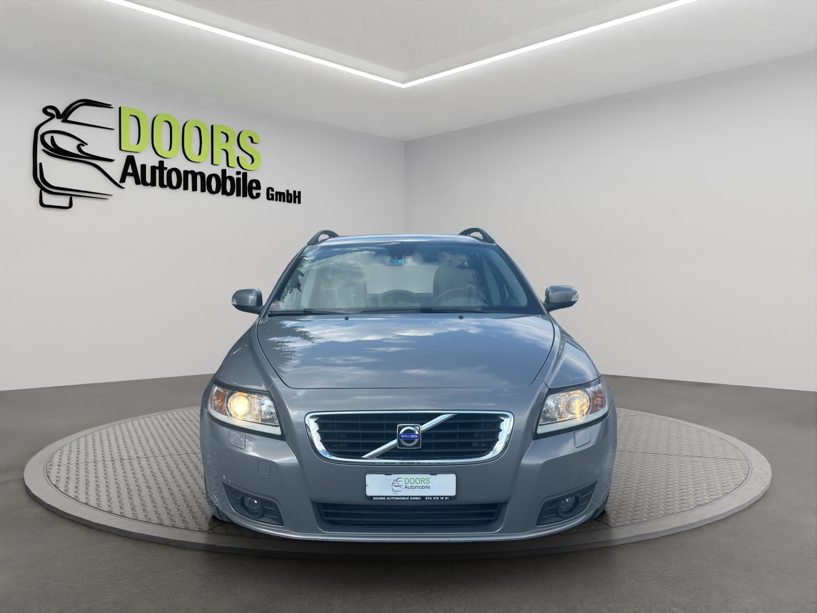 VOLVO V50 2.0D, Diesel, Second hand / Used, Manual - 2