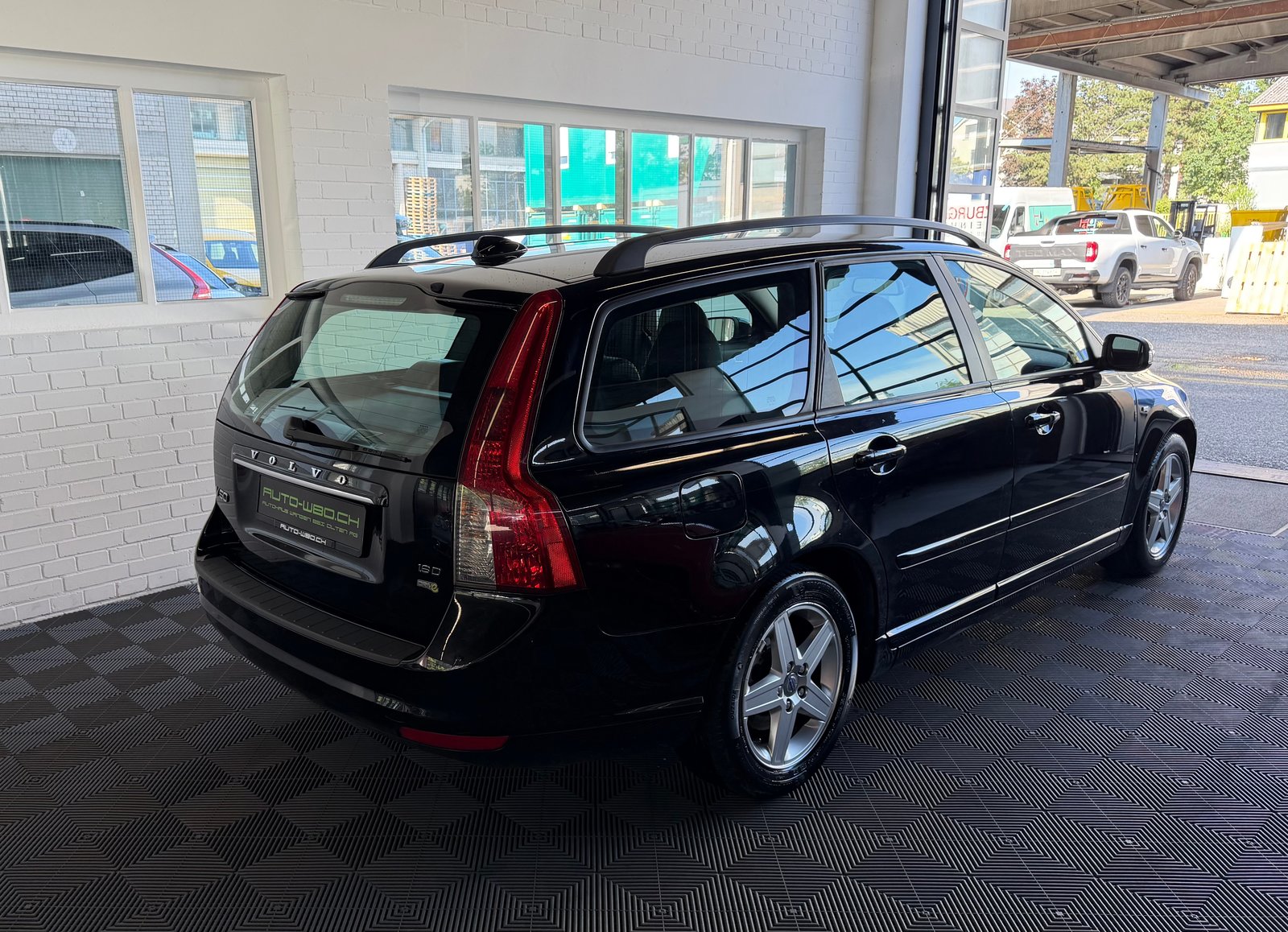 VOLVO V50 1.6D Summum, Diesel, Occasion / Utilisé, Manuelle - 3
