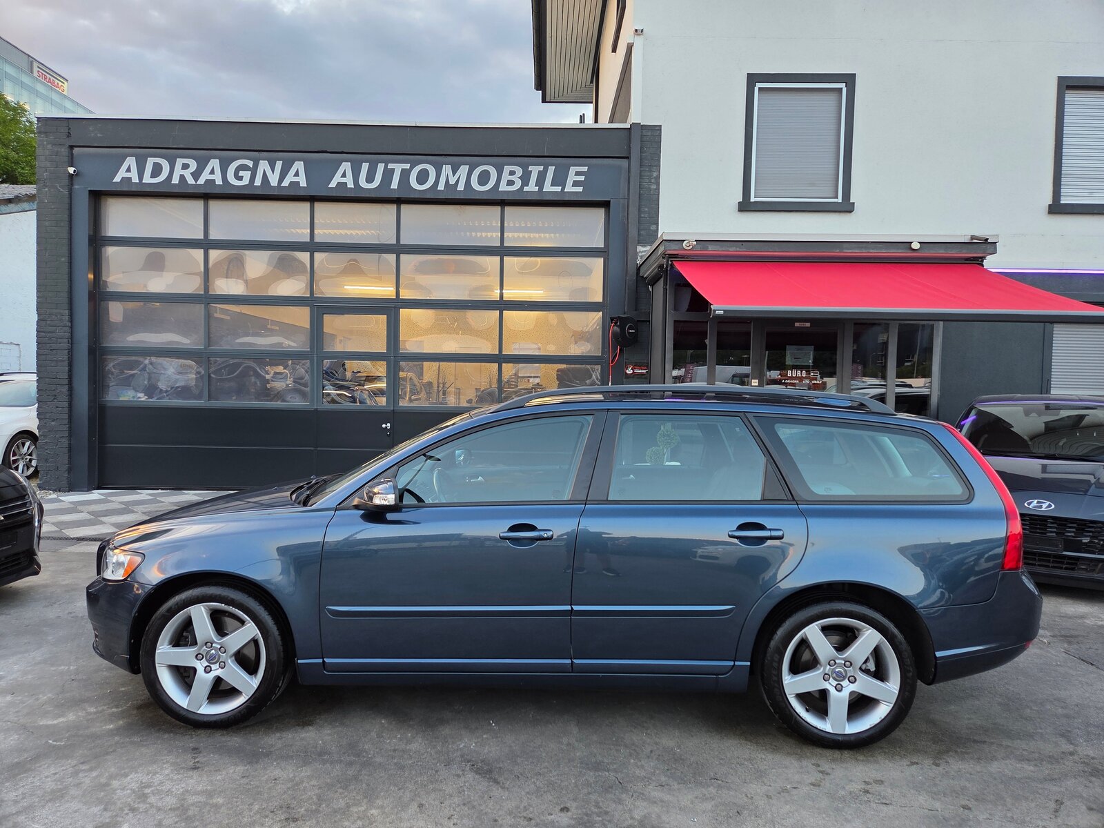 VOLVO V50 2.0D Kinetic Powershift, Diesel, Second hand / Used, Automatic - 4