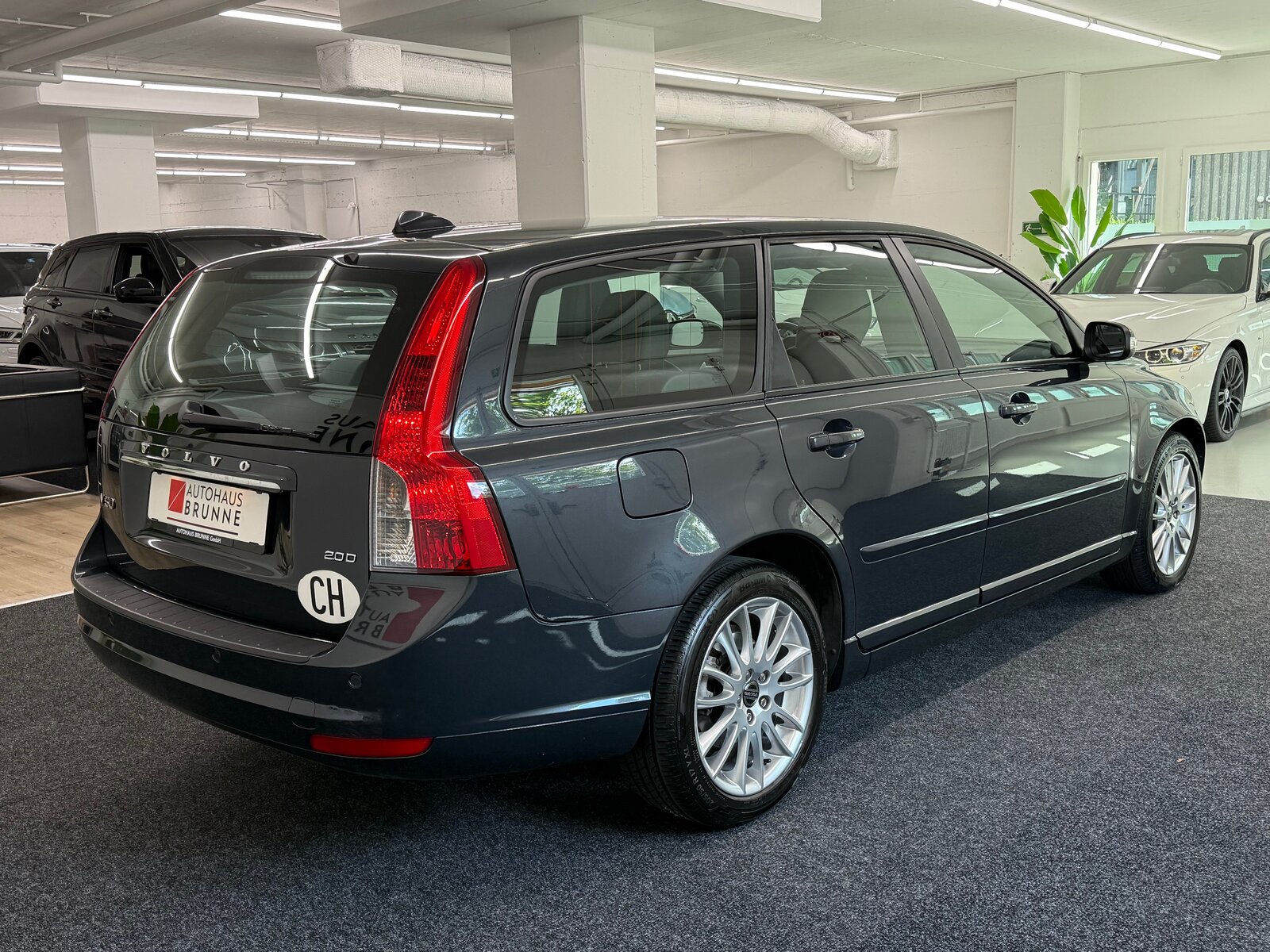 VOLVO V50 2.0D Momentum Powershift, Diesel, Occasioni / Usate, Automatico - 4