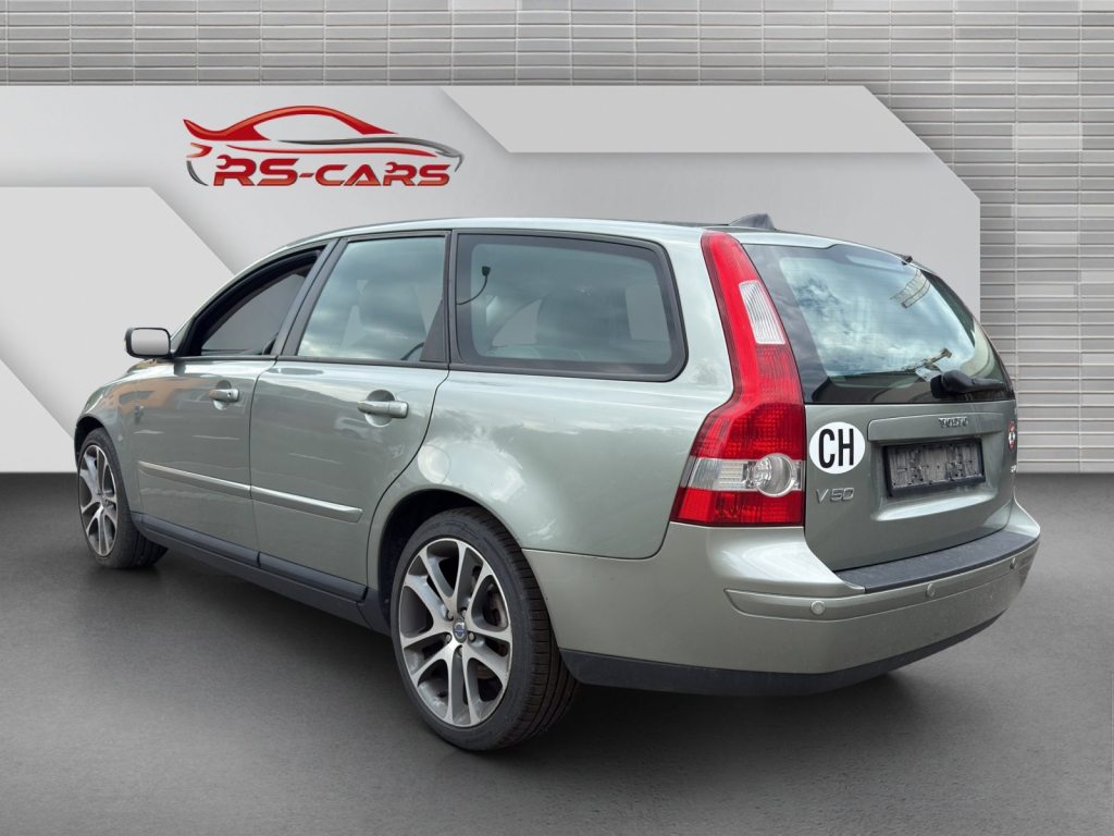VOLVO V50 2.4 20V Basis, Essence, Occasion / Utilisé, Automatique - 3