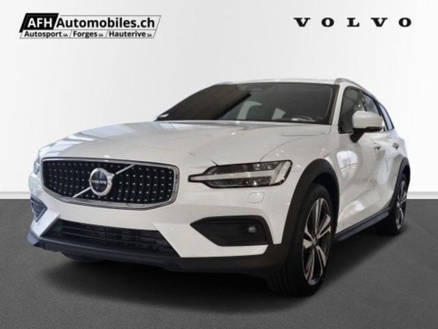VOLVO V60 CC B5 Ultimate AWD, Mild-Hybrid Petrol/Electric, New car, Automatic