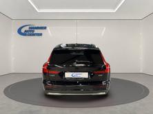 VOLVO V60 Cross Country 2.0 B5 Ultimate, Mild-Hybrid Petrol/Electric, New car, Automatic - 4