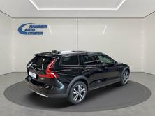 VOLVO V60 Cross Country 2.0 B5 Ultimate, Mild-Hybrid Petrol/Electric, New car, Automatic - 5