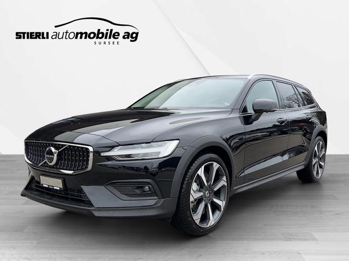 VOLVO V60 Cross Country 2.0 B5 Ultimate AWD, Mild-Hybrid Petrol/Electric, New car, Automatic