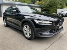 VOLVO V60 Cross Country B5 Mild Hybrid Core AWD Geartronic, Mild-Hybrid Petrol/Electric, New car, Automatic - 3