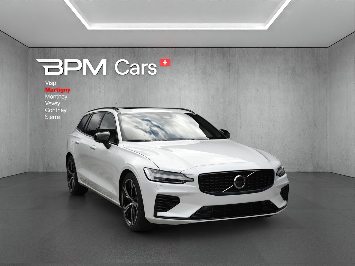 VOLVO V60 2.0 T8 TE Ultra Dark eAWD