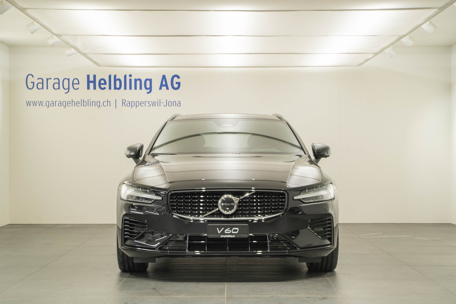 VOLVO V60 2.0 T6 TE Ultra Dark eAWD, Hybride Rechargeable Essence/Électricité, Voiture nouvelle, Automatique - 2
