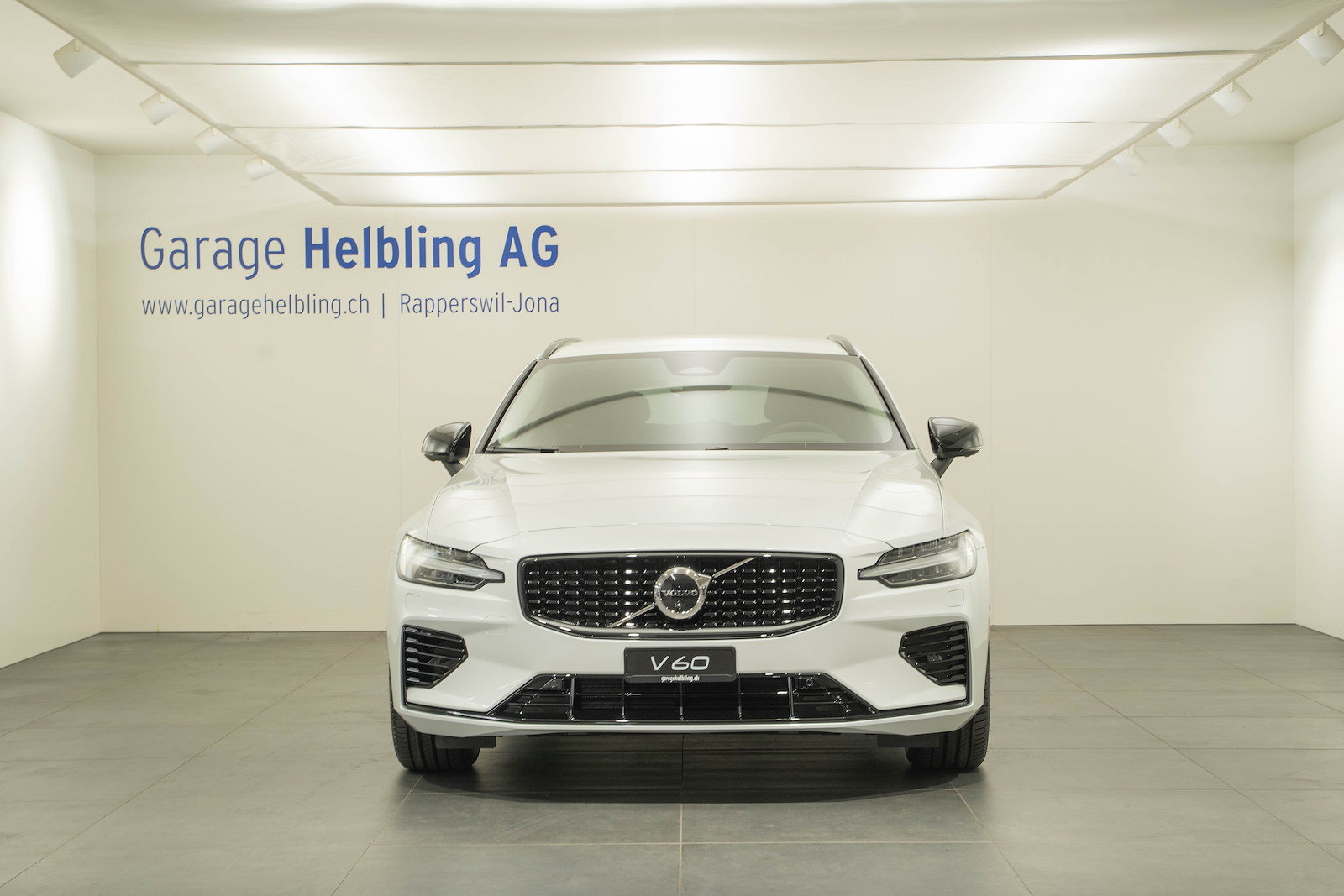 VOLVO V60 2.0 T6 TE Plus Dark eAWD, Hybride Rechargeable Essence/Électricité, Voiture nouvelle, Automatique - 2