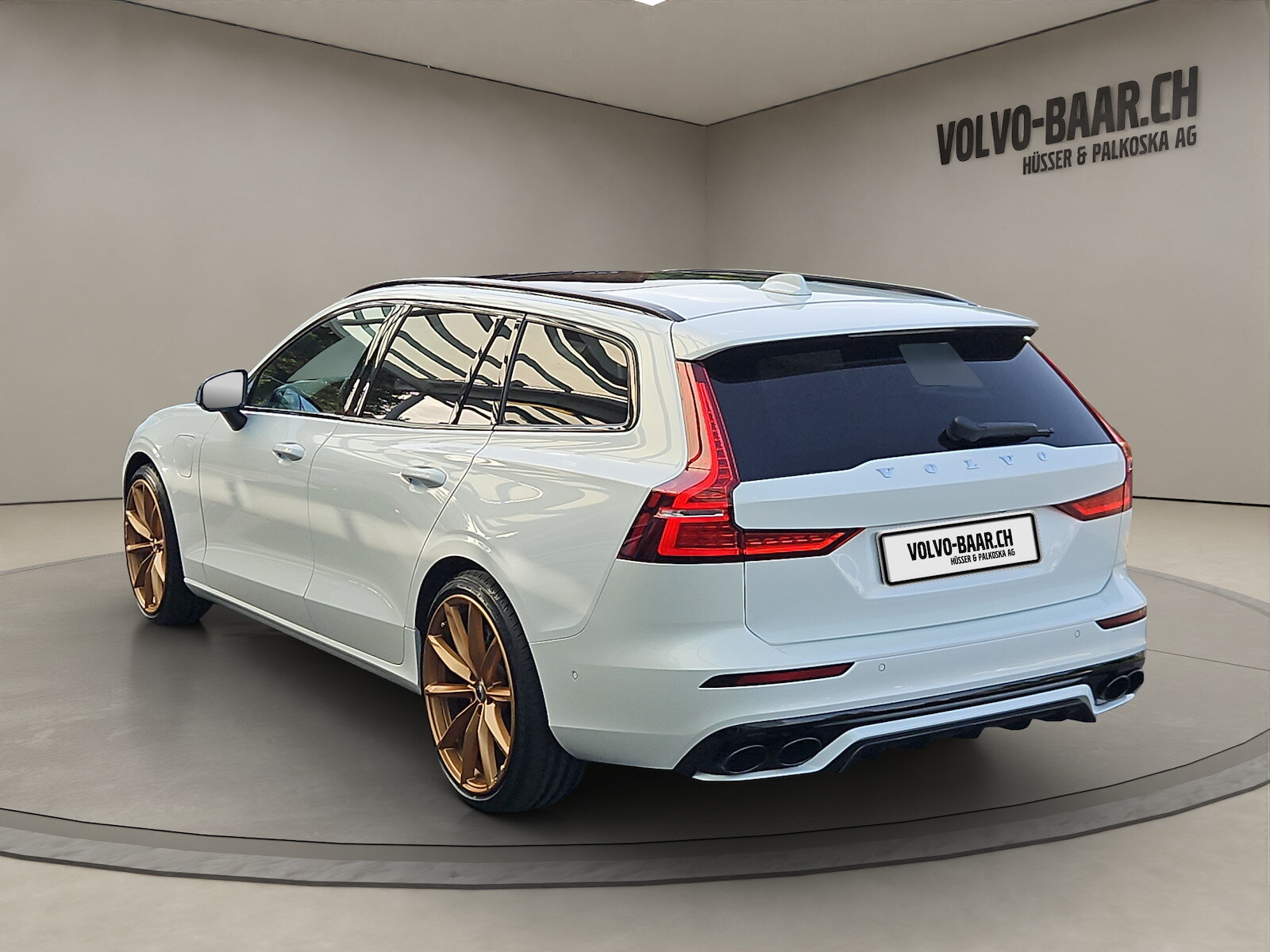 VOLVO V60 2.0 T6 TE Ultra Dark eAWD, Plug-in-Hybrid Petrol/Electric, New car, Automatic - 3