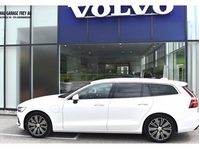 VOLVO V60 2.0 T6 TE Inscription eAWD, Plug-in-Hybrid Benzin/Elektro, Occasion / Gebraucht, Automat