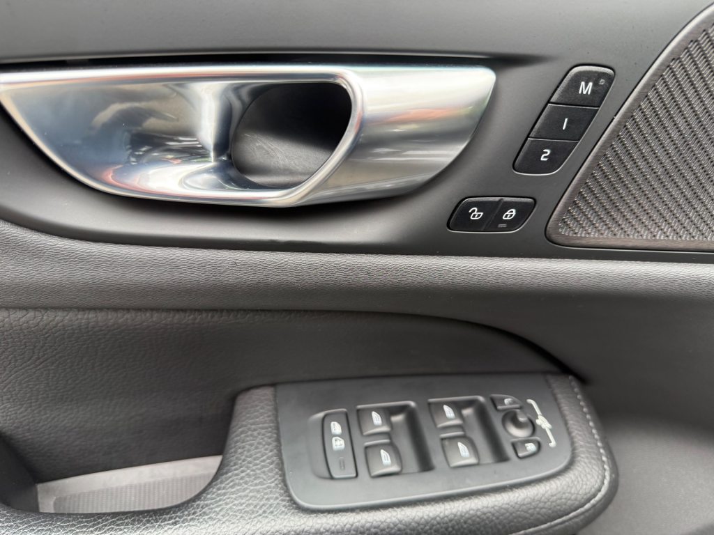 VOLVO V60 B4 Diesel Mild Hybrid Inscription Geartronic, Mild-Hybrid Diesel/Elektro, Occasion / Gebraucht, Automatik - 5