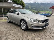 VOLVO V60 D5 AWD Momentum Geartronic, Diesel, Occasion / Gebraucht, Automat - 3