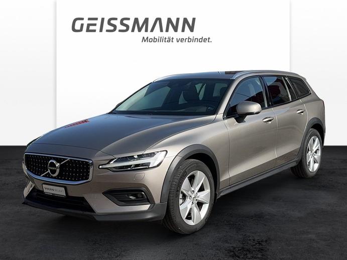 VOLVO V60 Cross Country 2.0 B4 AWD, Mild-Hybrid Diesel/Electric, Second hand / Used, Automatic