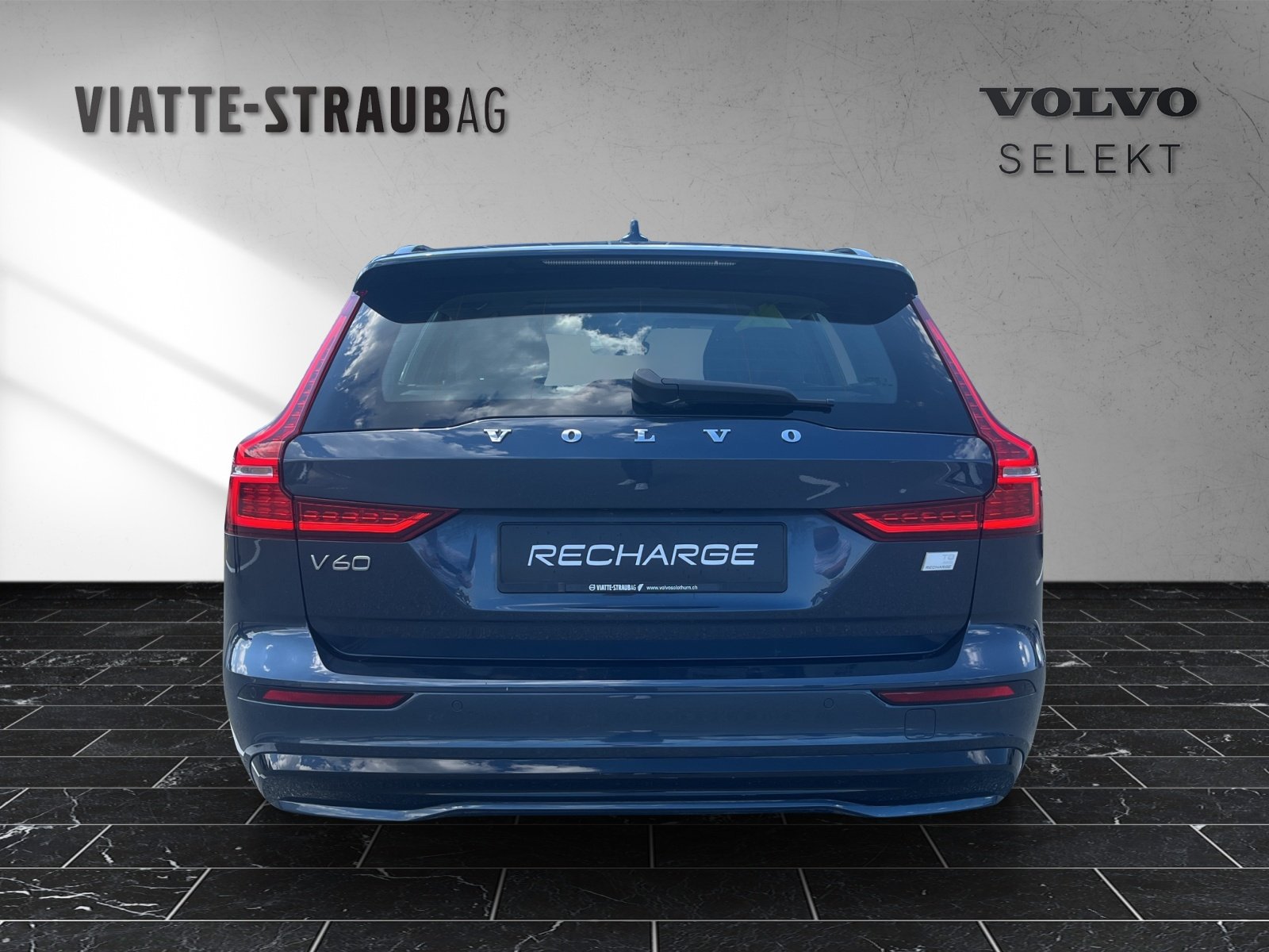 VOLVO V60 2.0 T8 TE Ultimate Dark eAWD, Plug-in-Hybrid Benzina/Elettrica, Occasioni / Usate, Automatico - 5