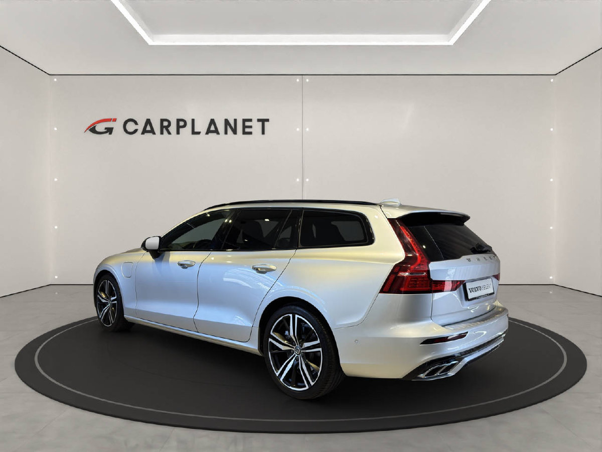 VOLVO V60 2.0 T8 TE R-Design eAWD, Plug-in-Hybrid Petrol/Electric, Second hand / Used, Automatic - 4