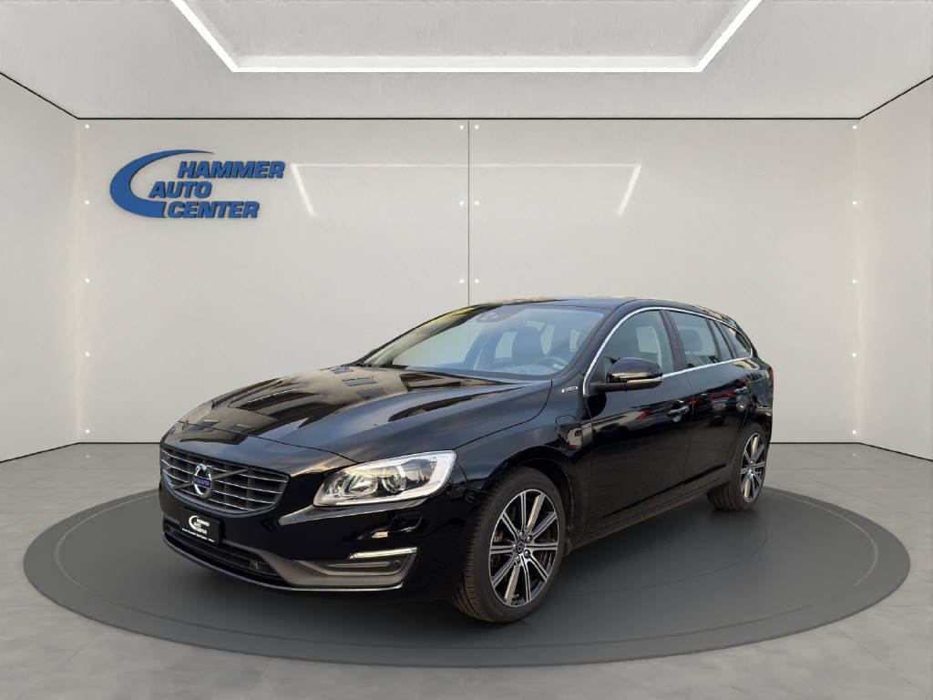 VOLVO V60 2.4 D6 TE Momentum Pl.Hyb.