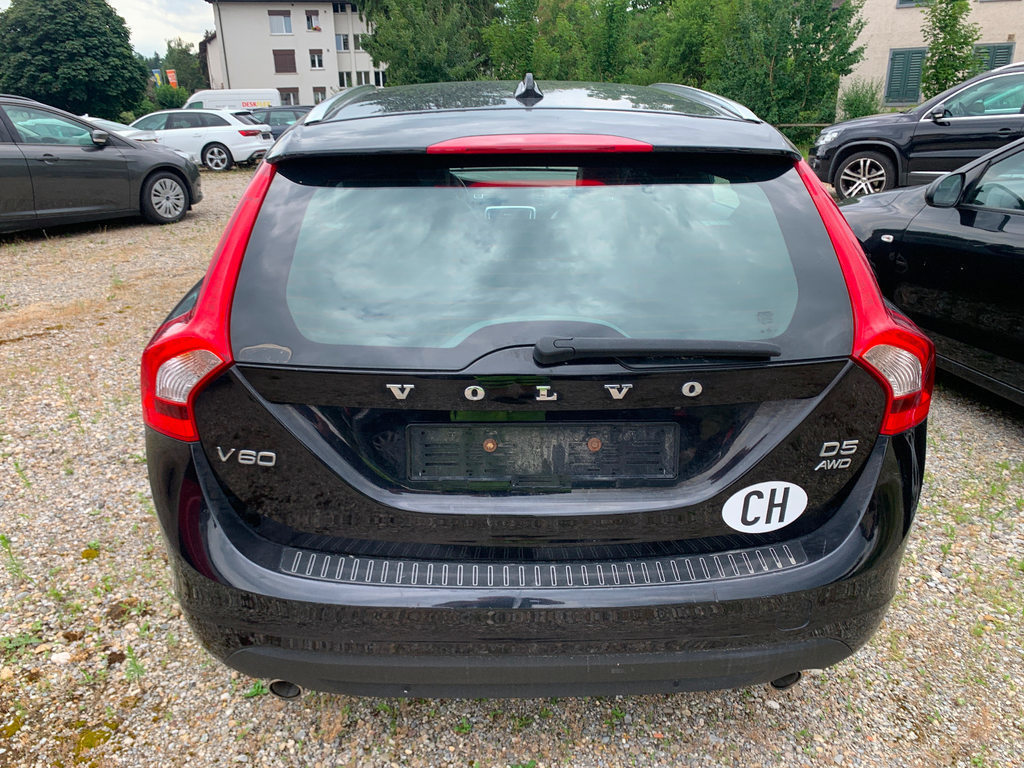 VOLVO V60 2.4 D5 Summum AWD, Diesel, Occasion / Gebraucht, Automatik - 3