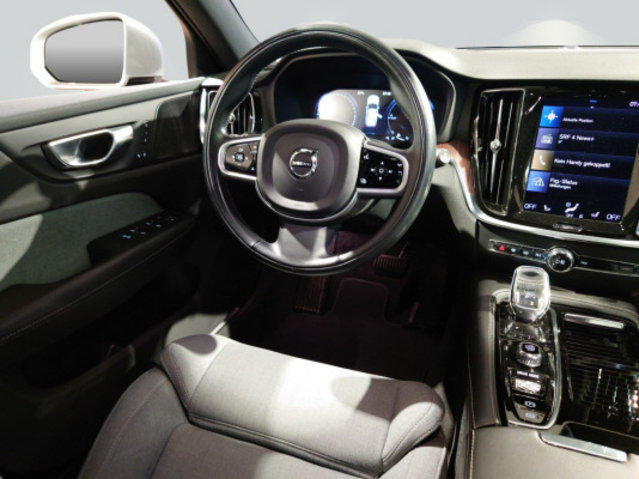 VOLVO V60 T8 eAWD Inscription, Occasion / Gebraucht, Automat - 5