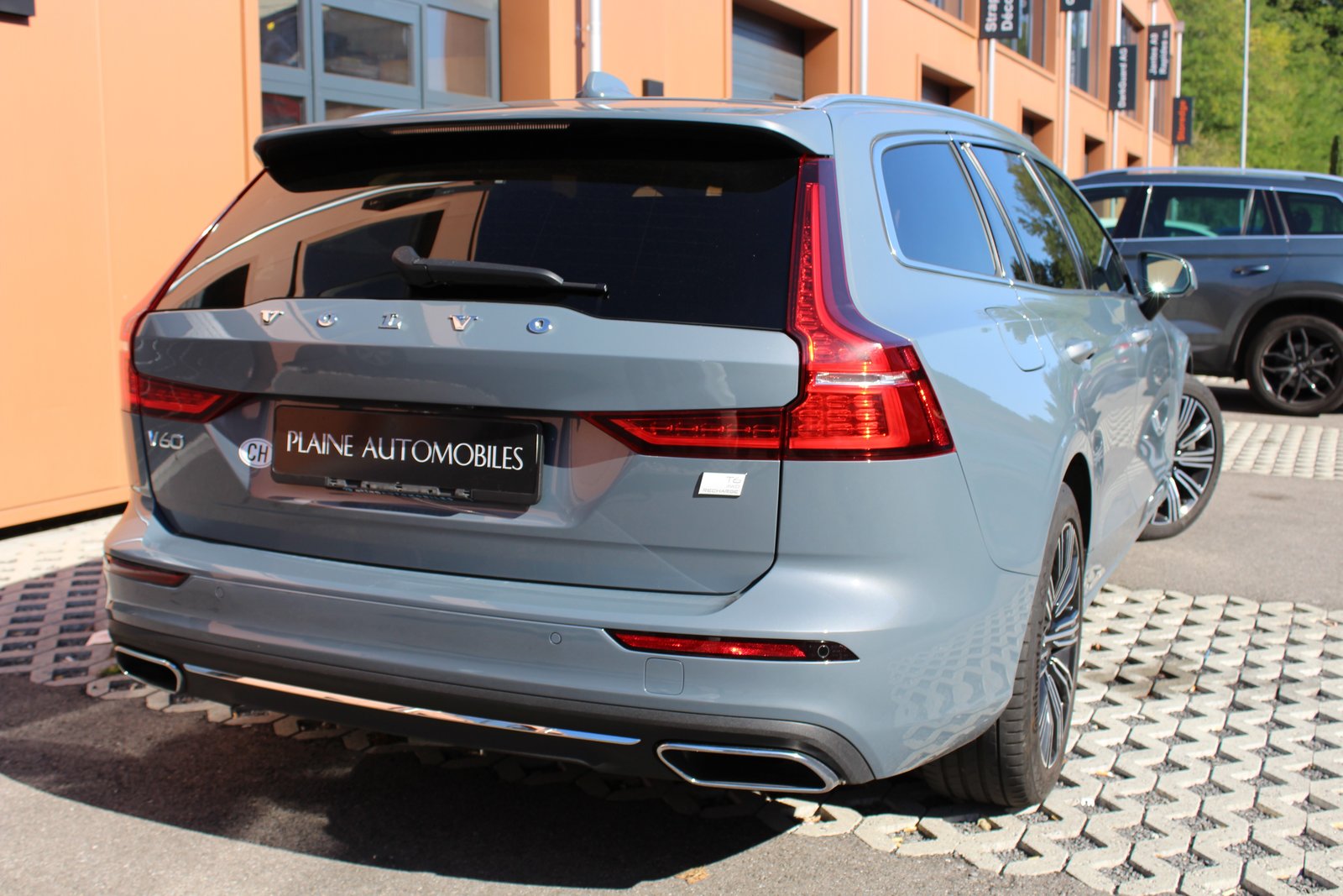 VOLVO V60 T6 eAWD Twin Engine Inscription Expression Geartronic - , Plug-in-Hybrid Benzin/Elektro, Occasion / Gebraucht, Automatik - 4