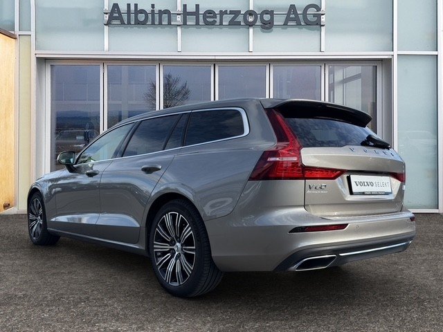 VOLVO V60 2.0 T6 TE Business eAWD, Hybride Rechargeable Essence/Électricité, Occasion / Utilisé, Automatique - 3