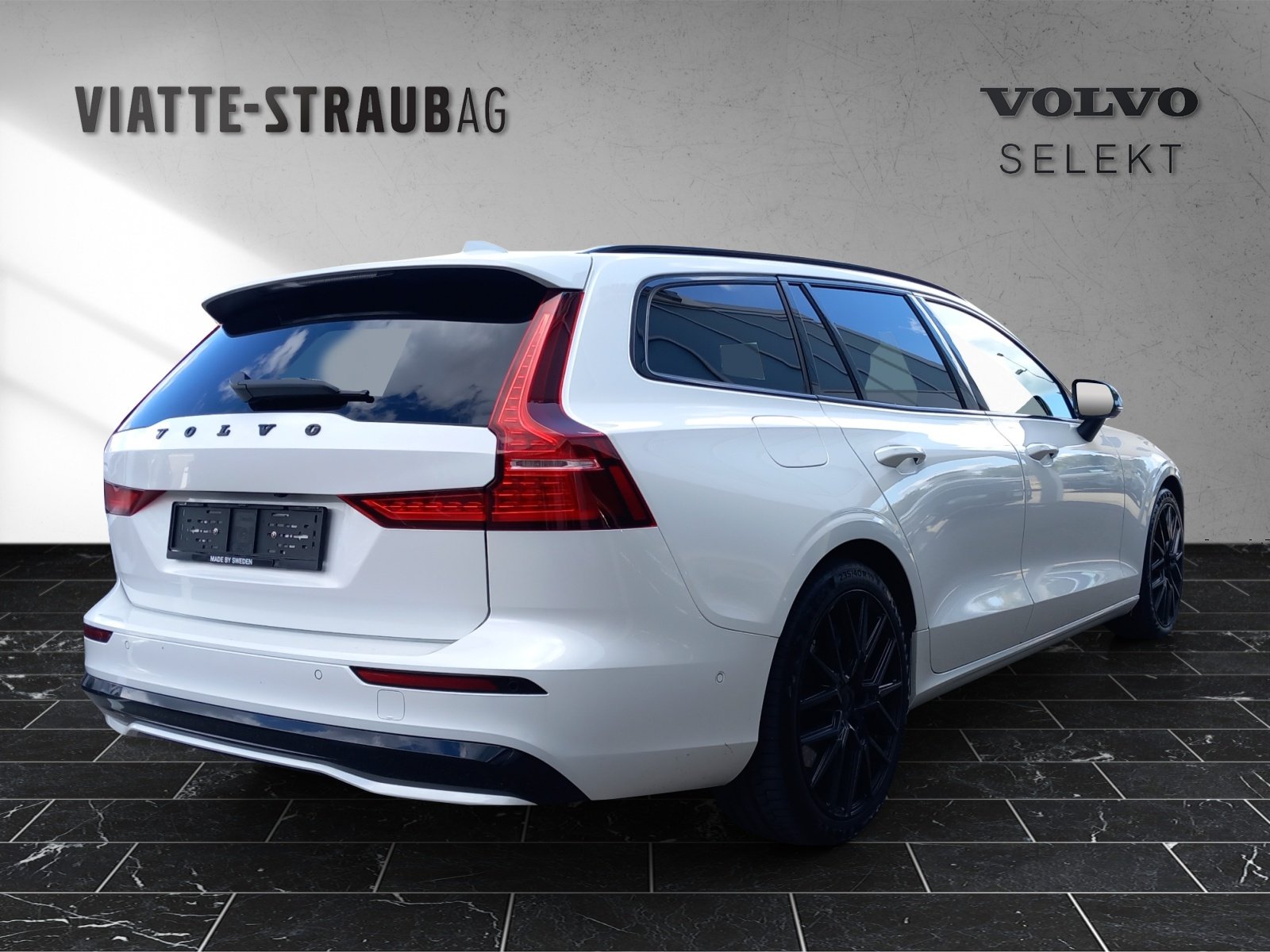 VOLVO V60 2.0 T6 TE Ultimate Dark eAWD, Hybride Rechargeable Essence/Électricité, Occasion / Utilisé, Automatique - 5