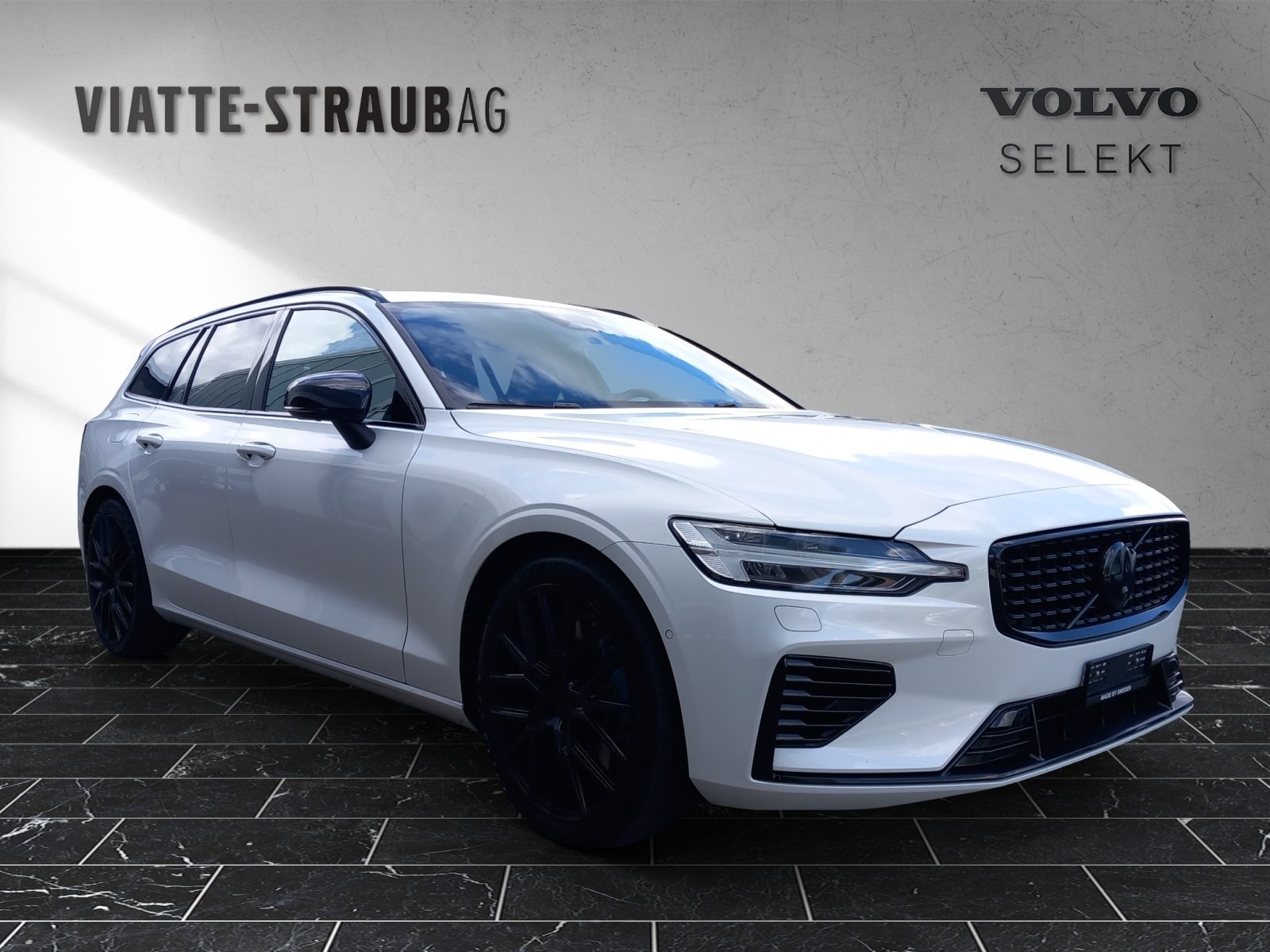 VOLVO V60 2.0 T6 TE Ultimate Dark eAWD, Hybride Rechargeable Essence/Électricité, Occasion / Utilisé, Automatique - 7