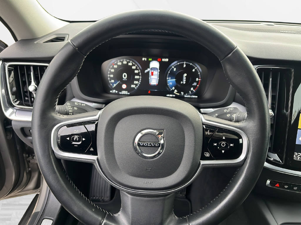 VOLVO V60 Cross Country 2.0 D4 AWD, Diesel, Second hand / Used, Automatic - 6