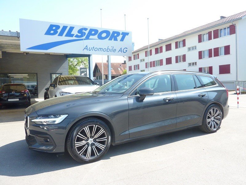VOLVO V60 D4 Momentum Geartronic, Diesel, Occasioni / Usate, Automatico - 3
