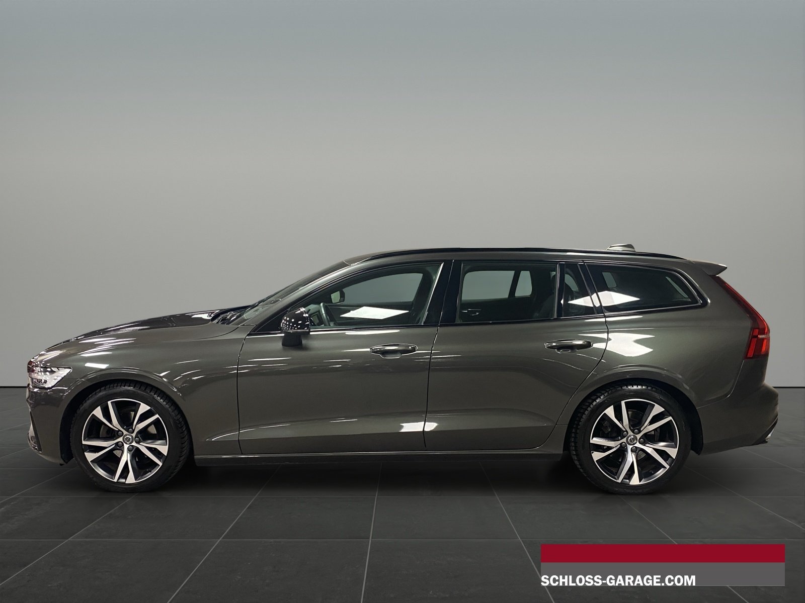 VOLVO V60 B4 Hybrid R-Design, Hybride Léger Essence/Électricité, Occasion / Utilisé, Automatique - 2