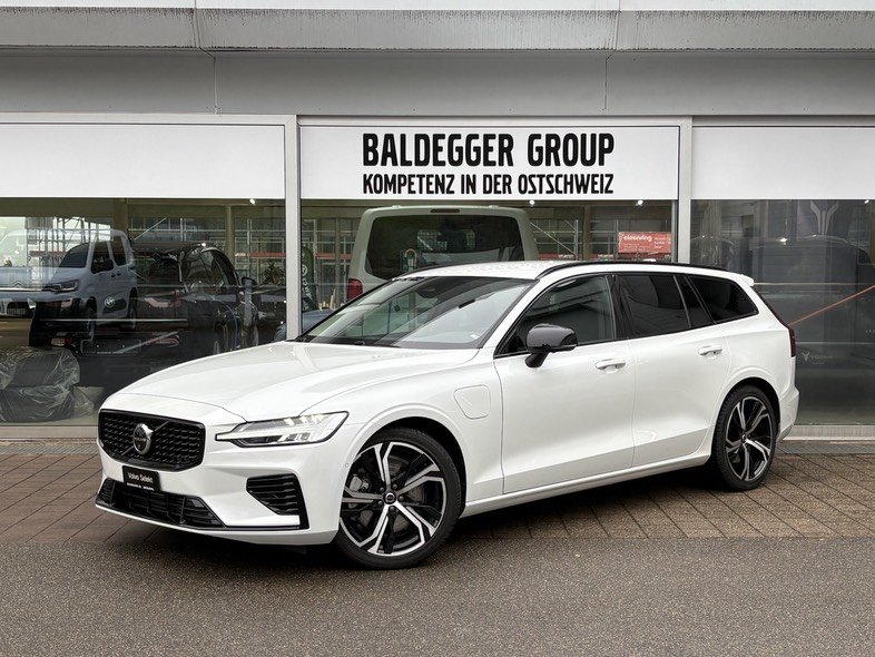 VOLVO V60 2.0 T6 TE Plus Dark eAWD
