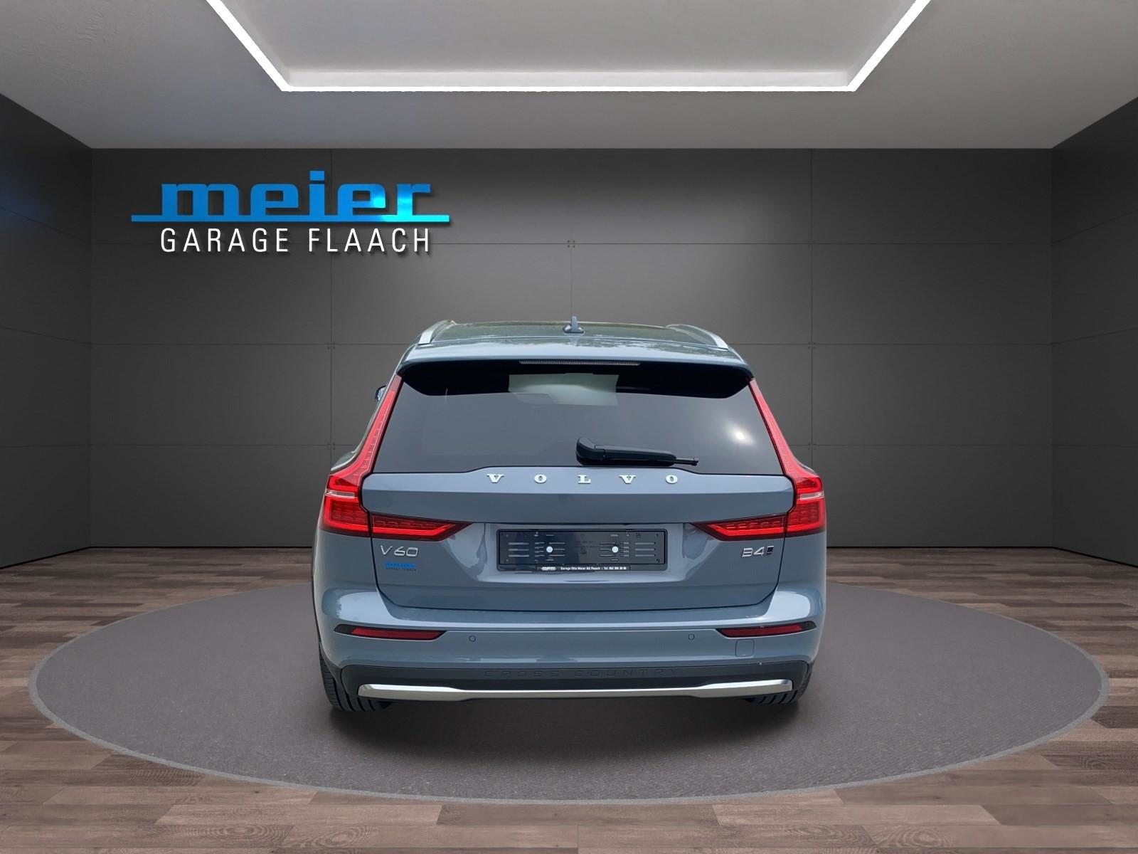 VOLVO V60 Cross Country 2.0 B4 Ultimate AWD, Mild-Hybrid Diesel/Electric, Second hand / Used, Automatic - 4